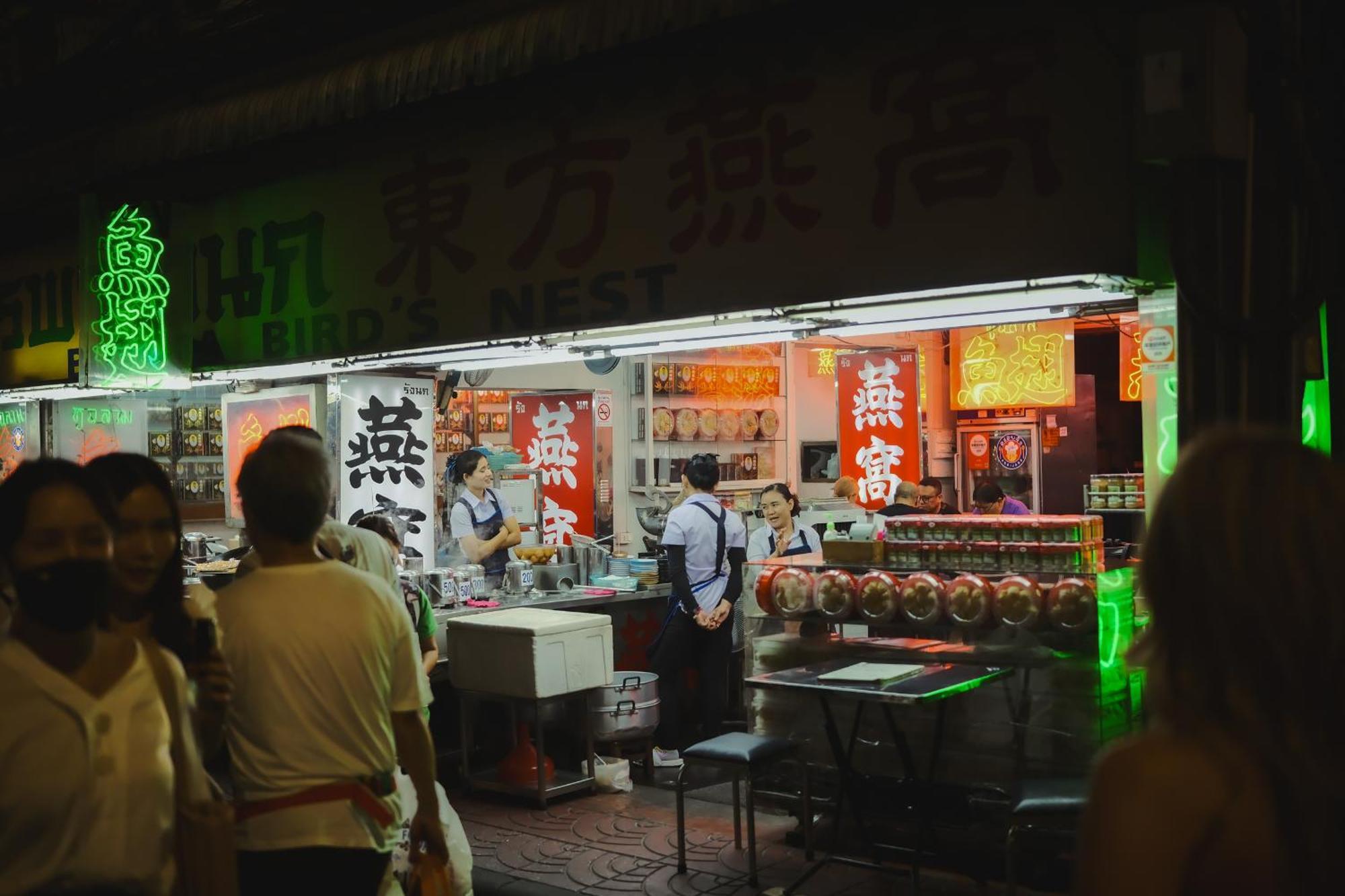 방콕 Hidden Gems In China Town, 2Br 아파트 외부 사진
