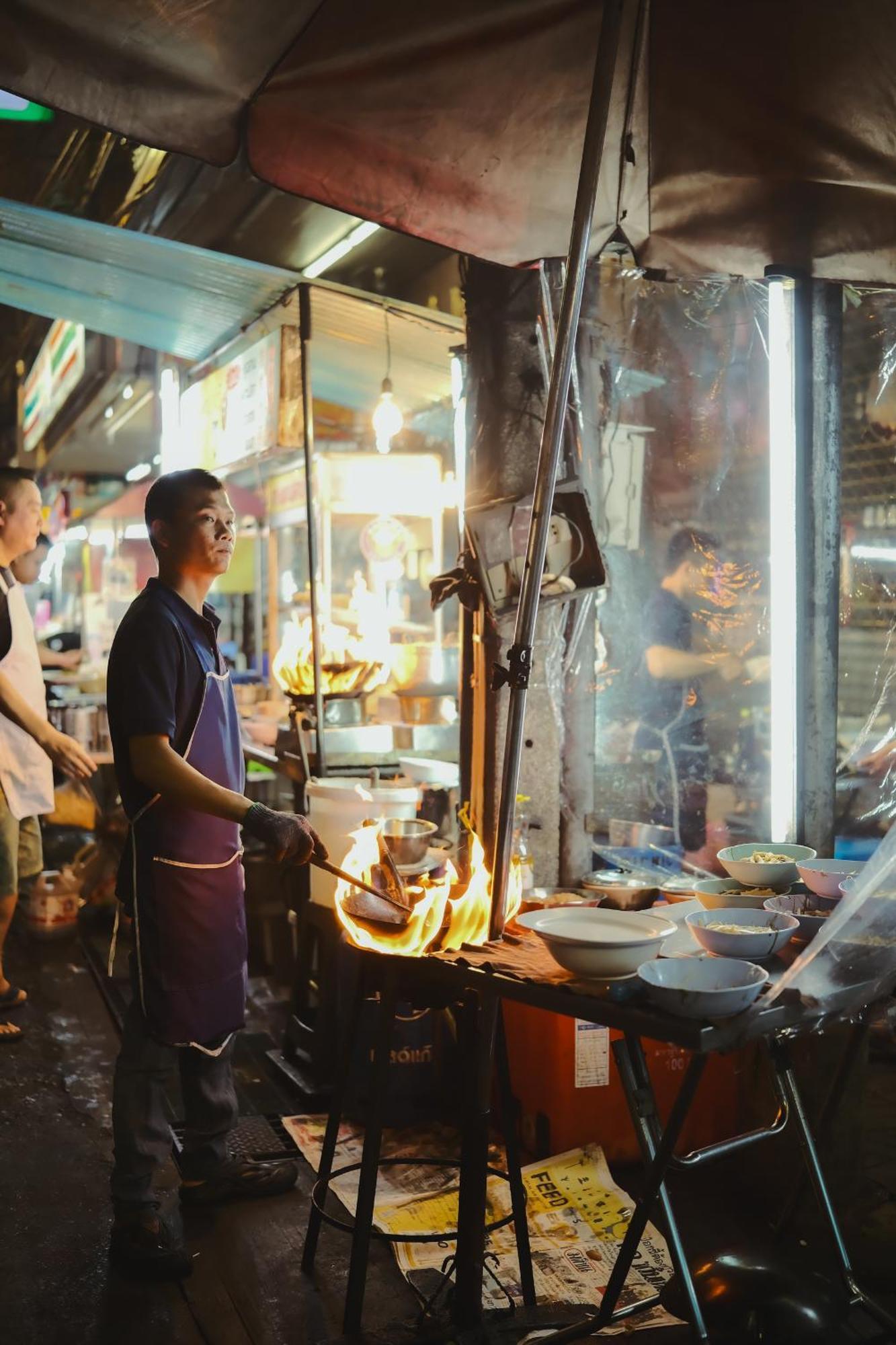 방콕 Hidden Gems In China Town, 2Br 아파트 외부 사진